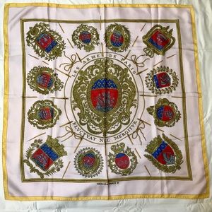 Hermès 90cm Scarf “Les Armes de Paris” Yellow